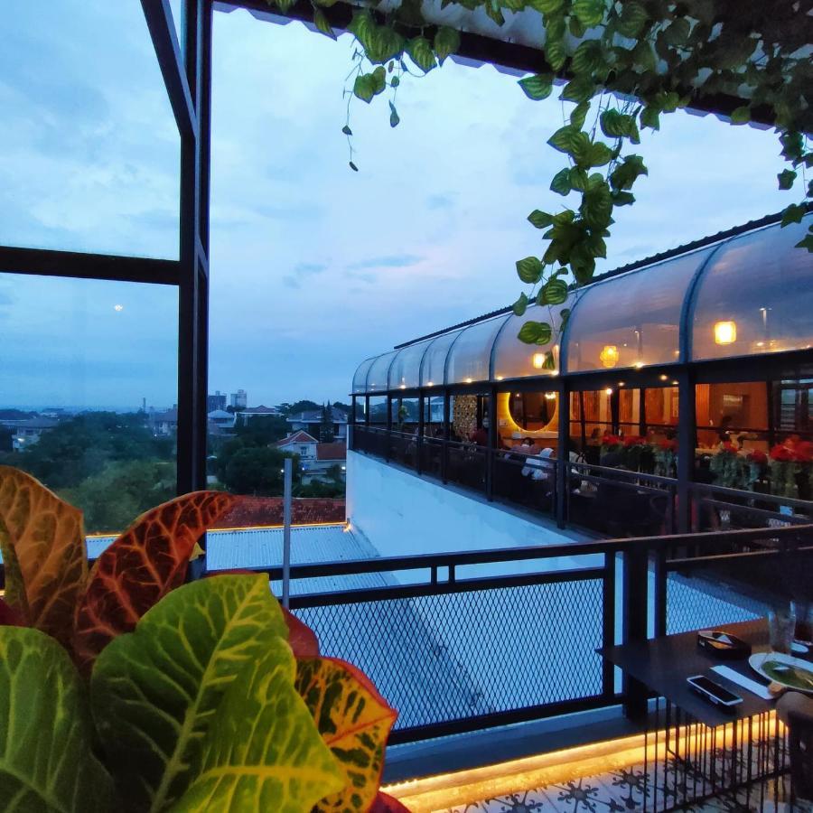 Kala Hotel Semarang Jomblang Екстер'єр фото